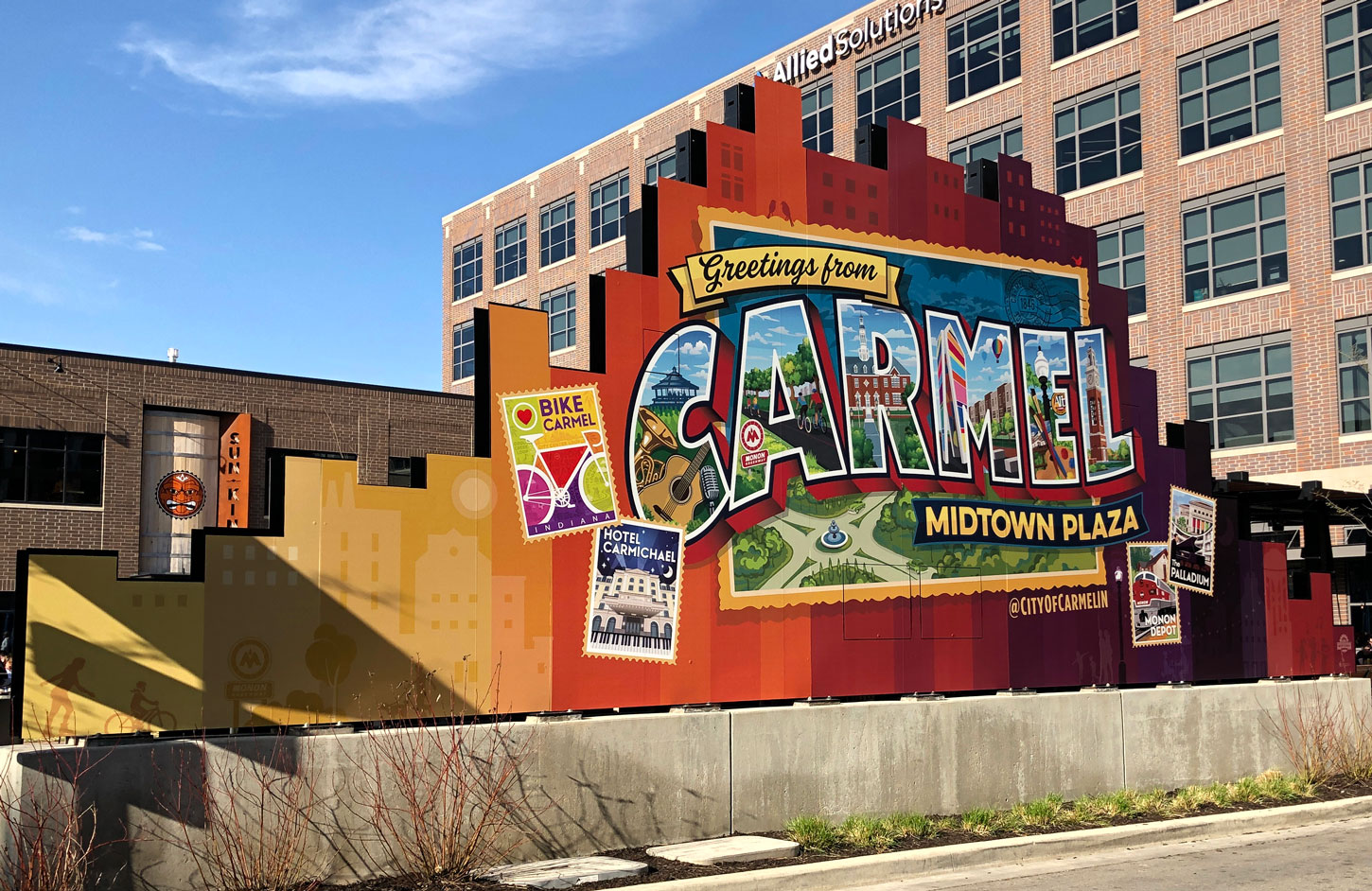 Carme Midtown Plaza Selfie Mural